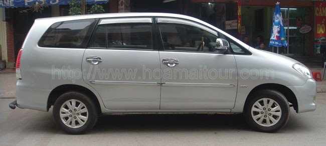 cho thuê xe cưới 7 chỗ Toyota Innova G uy tín nhất hà nội